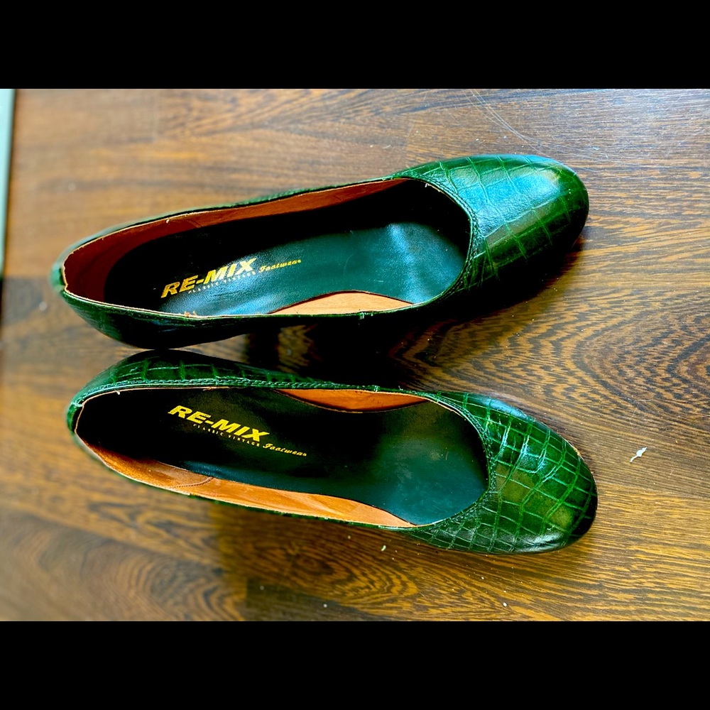 Crocodile Pumps